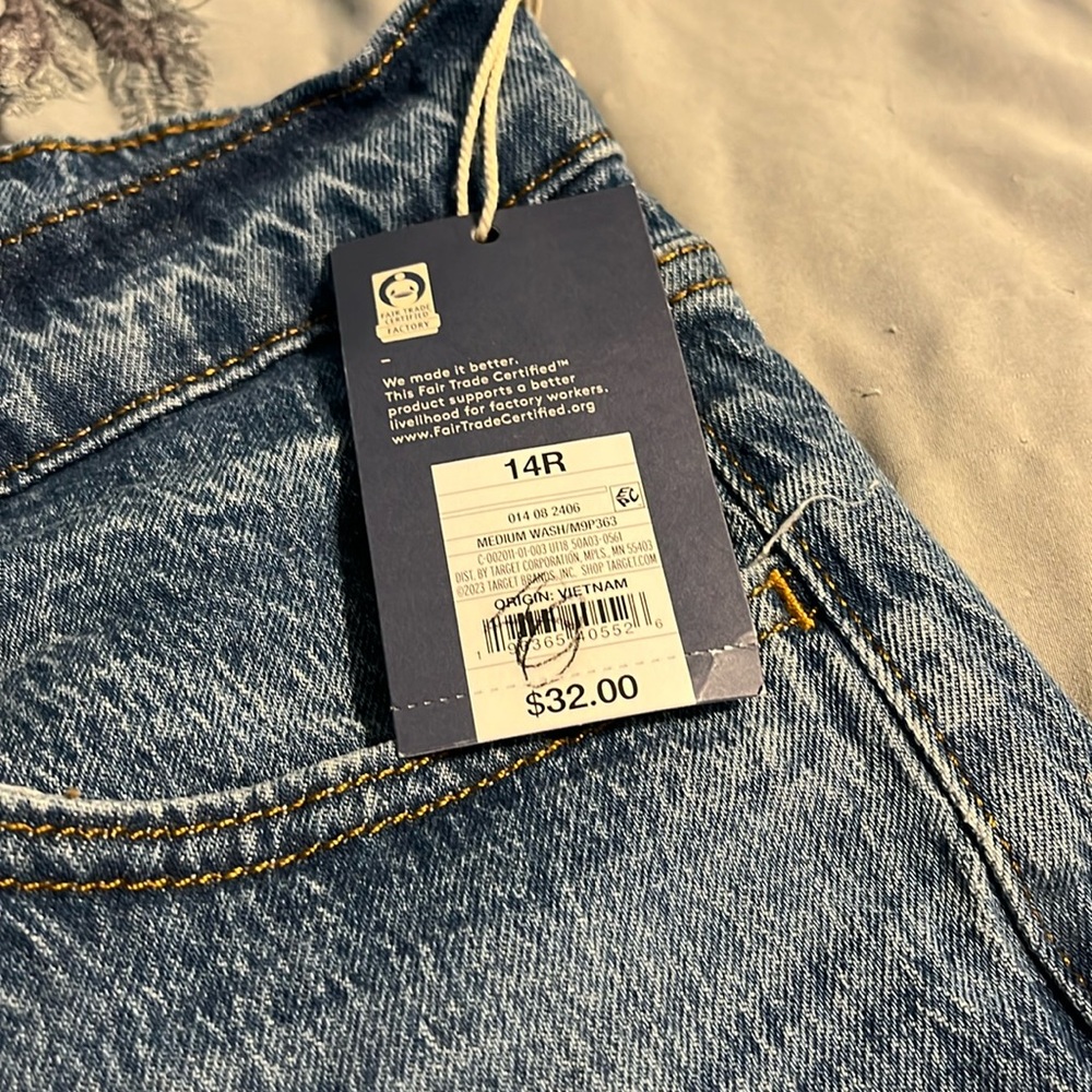 Universal Thread women’s jeans